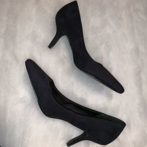 H&M Pointed Black Pumps
